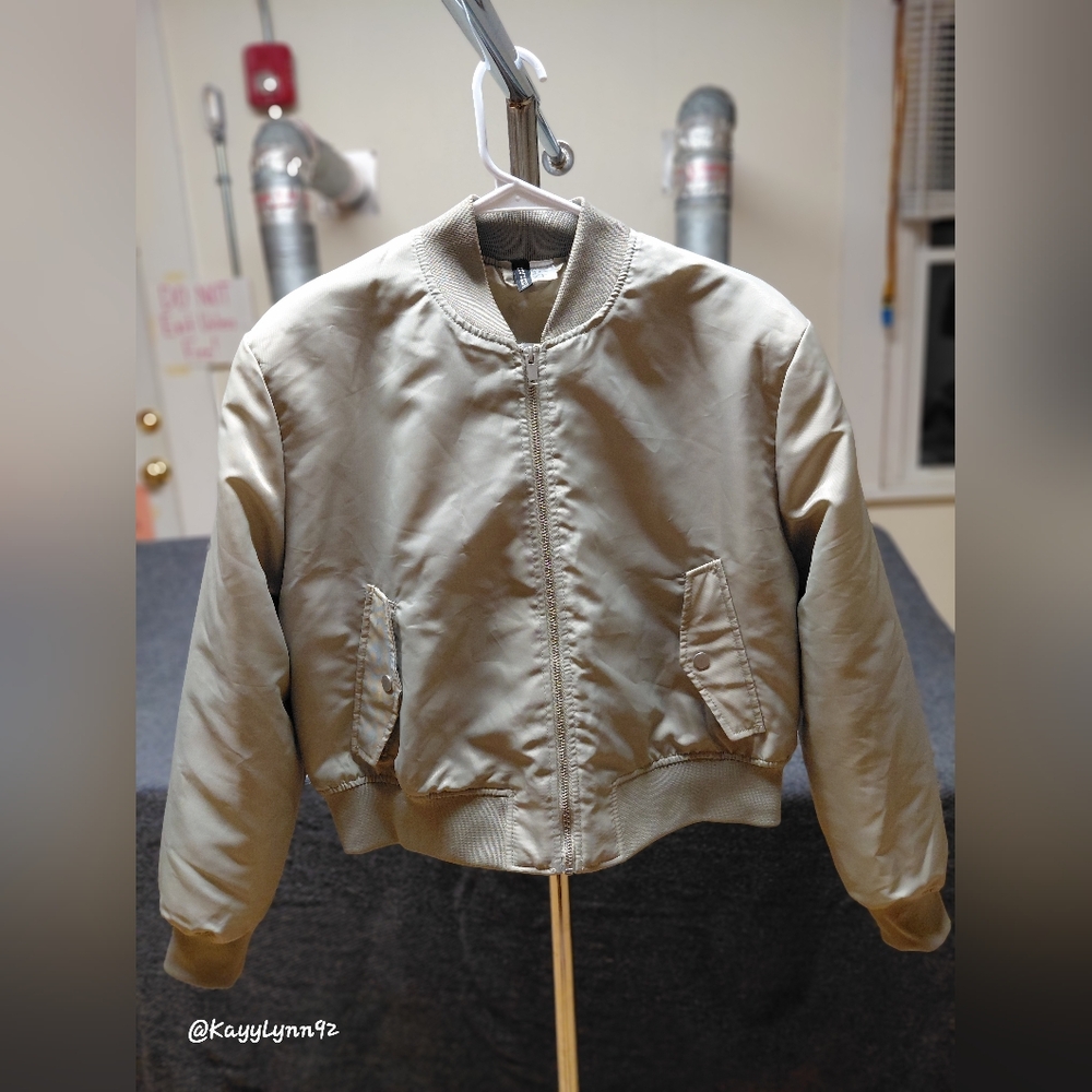 H&M DEVIDED Olive Green Bomber Jacket with Shoulder Pads